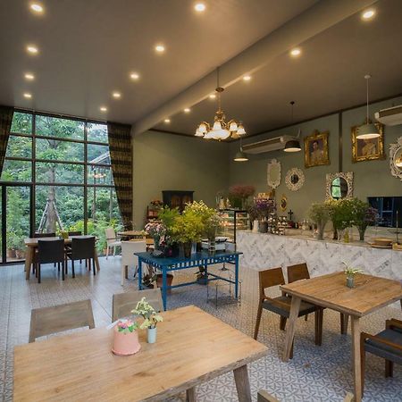 Thanburi Resort Чом Тхонг Экстерьер фото