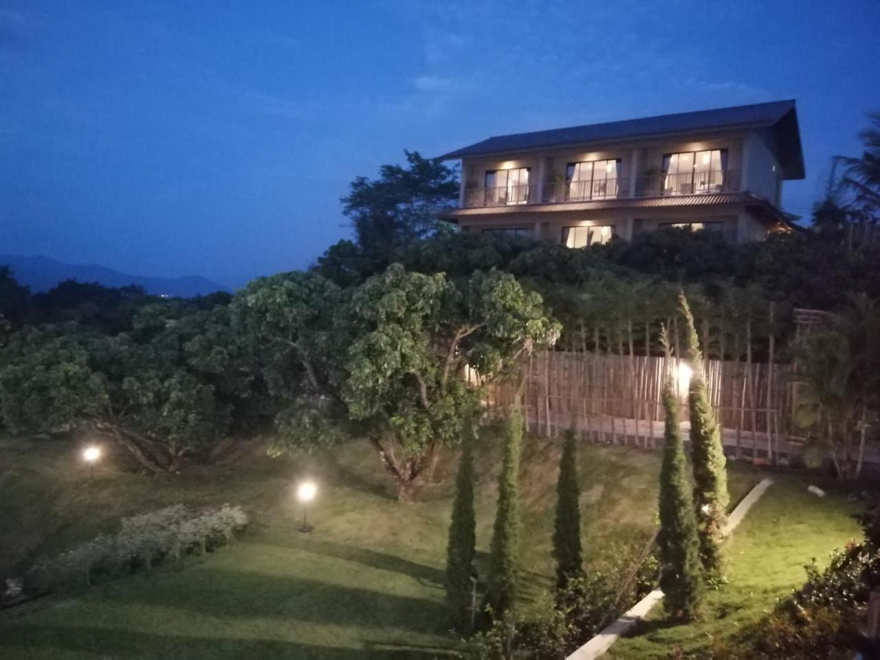 Thanburi Resort Чом Тхонг Экстерьер фото