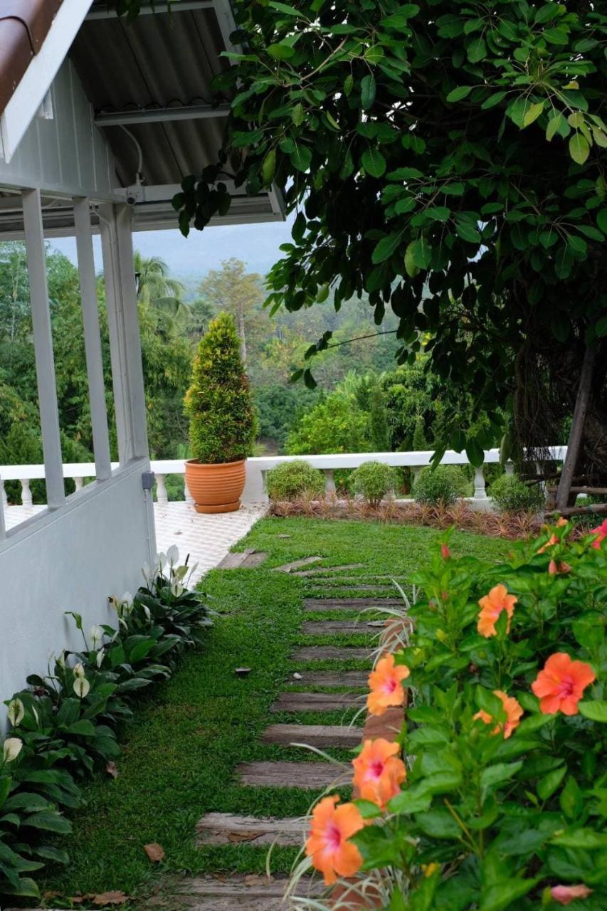 Thanburi Resort Чом Тхонг Экстерьер фото